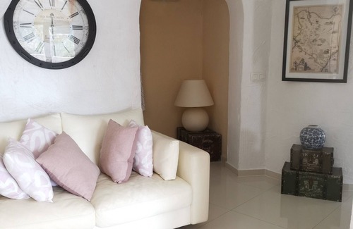 Urbanitzacio la Fustera House | El Salvador Fustera