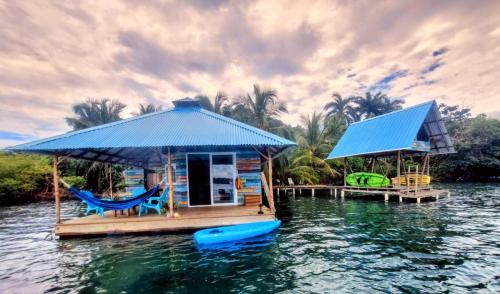 Hope Well Bed & Breakfast | El Toucan Loco Floating Lodges
