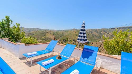 Almachar House | El Zorro Almáchar by Ruralidays