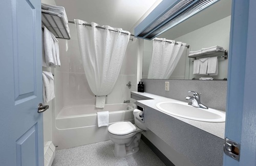 Dawson City Hotel | Eldorado, a Coast Hotel