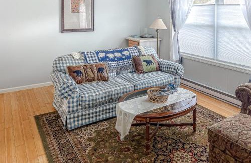 West Townshend House | Electric Mountain