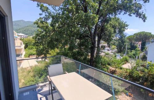 Donja Lastva Apartment | Elefante 7 Enjoy Tivat