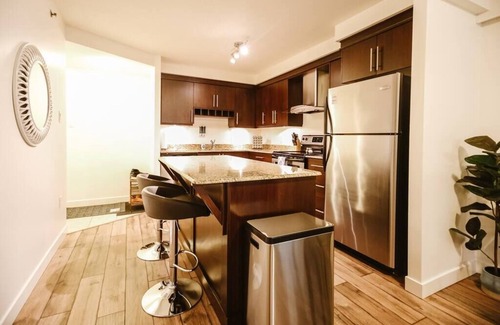Saskatoon Downtown Apartment | ~ Elegant 1 Bedroom Condo ~