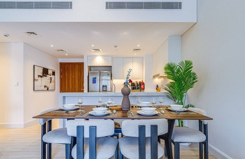 Umm Suqeim 3 Apartment | Elegant - 2 Bedroom in Jadeel 2, Madinat Jumeirah