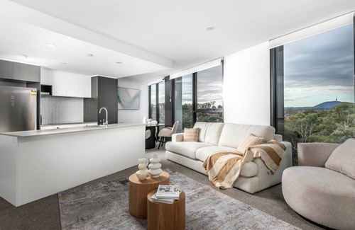 Phillip Apartment | Elegant 2BR Stay with Gym, Cinema & Pool in ACT
