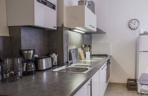 Intra Muros Apartment | Elegant and bright 76m2 apartment in the heart of the ramparts. 2 Bedrooms 2 bathrooms