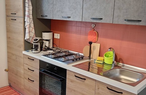 Garda Apartment | Elegant apartment in the center with parking