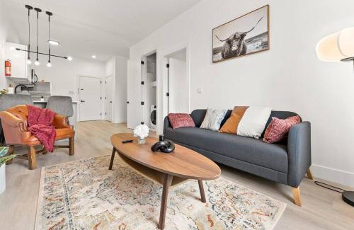 Elizabeth Apartment | Elegant Bd,EWR AIRPT,Nyc, Free Pkng, Prudential CNTR, American Dream Mall