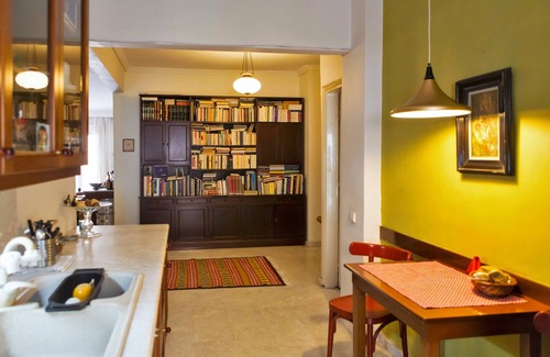 Thessaloniki Apartment | Elegant flat with lovely view