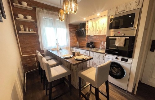 Nagykanizsa Apartment | Elegant, modern 62m2 apartment with keypad entry.
