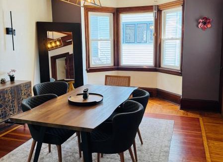 Niagara Falls Apartment | Elegant Retreat Niagara Falls, CA