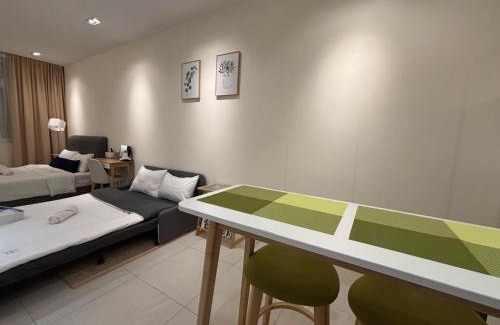 Kuching Apartment | Elegant Riverine Diamond Homestay With Pool