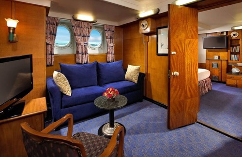 Harbor Hotel | Elegant Room on Historic Ship Perfect for a Romantic Escape