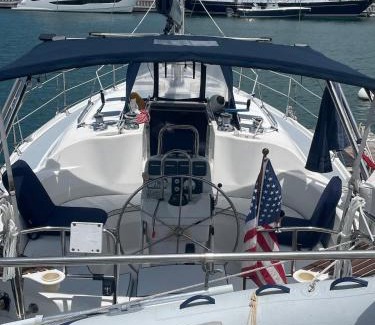Key West Boat Rental | Elegant Sailboat Stay