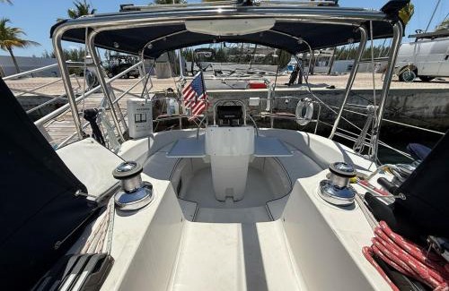 Key West Boat Rental | Elegant Sailboat Stay