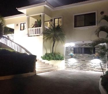 Urbanizacion Tavarez Villa | Elegant Villa with Sea View in Sosúa | Private Pool