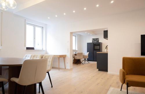 Josephsplatz Apartment | Eleganz im Herzen von Schwabing