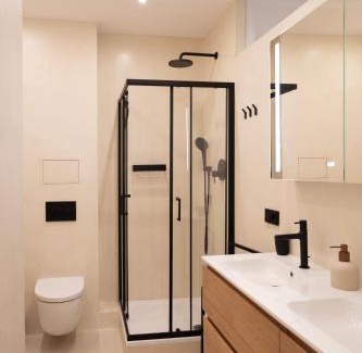 Josephsplatz Apartment | Eleganz im Herzen von Schwabing