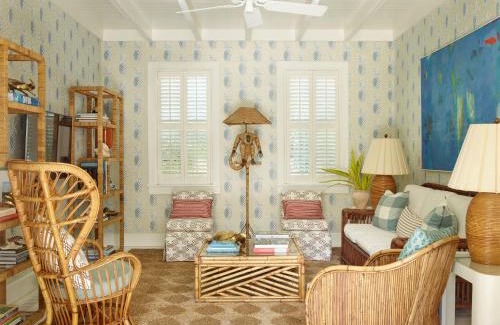 Dunmore Town Resort | Eleven Bahama House