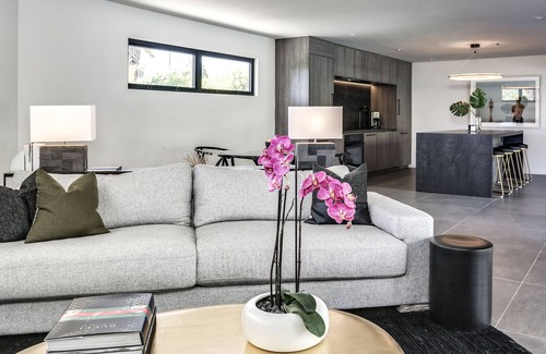 Deep Well Ranch House | Elevista - Gorgeous Vacation Home. Spectacular Mountain Views!