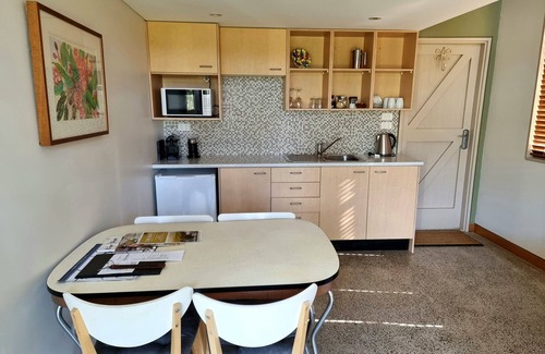 Pokolbin House | Elfin Hill Country Accommodation