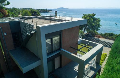 Elia Nikitis Villa | Elia Seafront Villa
