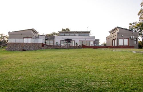 Louis Trichardt House | Elim Lakeside House