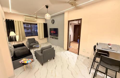 Lokhandwala Complex Apartment | Elite Suite 3 - Premium 2BHK - Lokhandwala Andheri
