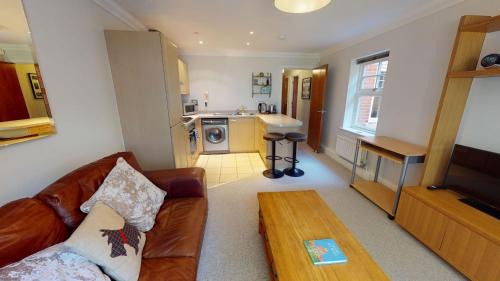 Summertown House | Elizabeth Jennings Way
