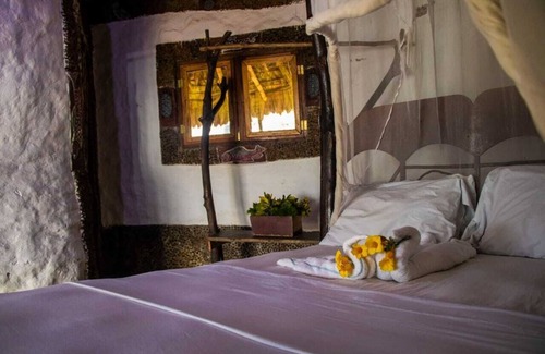 Buchanan House | Elizabeth Village and Resort