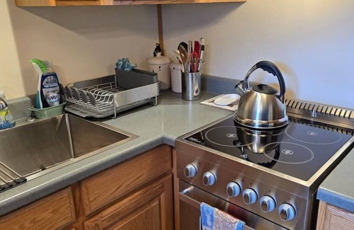 Livingston Cabin | Elk Ridge cabin with great views near Yellowstone