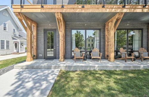 Elkhart Lake House | Elkhart Lake Townhome - 3 Mi to Road America!