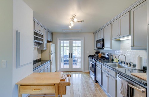 Elkhart Lake House | Elkhart Lake Vacation Rental 3 Mi to Road America!