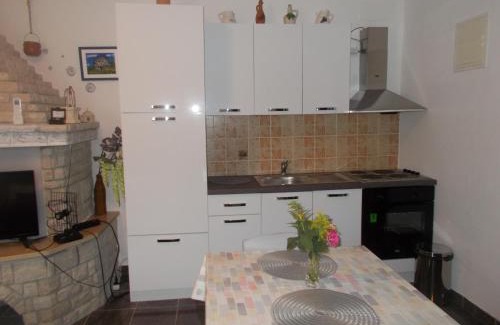 Muntic Apartment | Ella