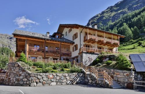 Tschaval Hotel | Ellex Eco Hotel