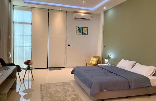 Ban Lo Long House | Ellie House Phuket Old Town