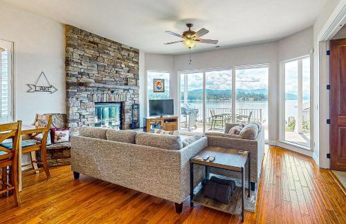 East Hope House | Ellisport Bay House (Main Home)