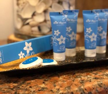 Bacnotan Hotel | EM Royalle Hotel & Beach Resort