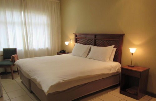 Mbabane Cabin | Emafini Country Lodge