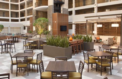 West Bloomington Hotel | Embassy Suites by Hilton Bloomington/Minneapolis