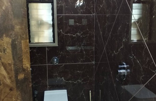 Andheri West Apartment | Embrace your stay!