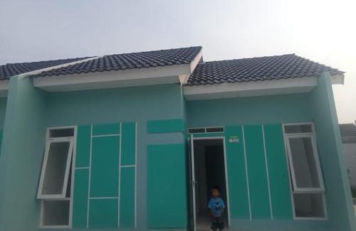 Karawang House | EMBUN PADI SYARiaH