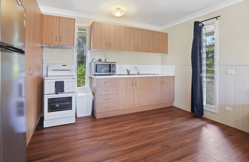 Emerald Apartment | Emerald Bony 1 escape