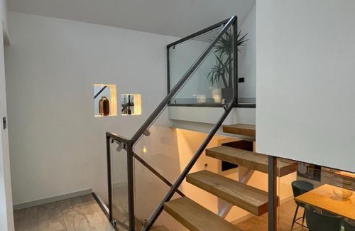Mill Road Apartment | Emery Street Lodge