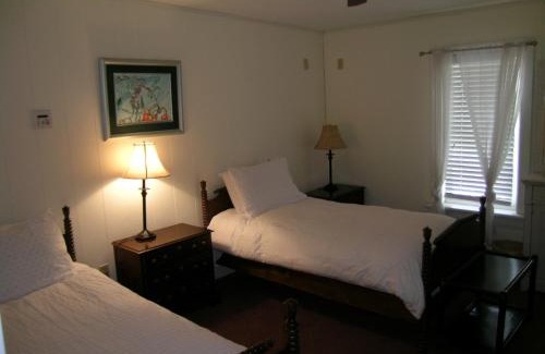 Trent Hills Bed & Breakfast | Emilyville Inn