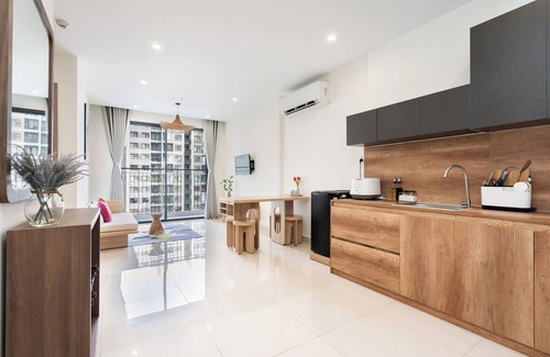 District 9 Apartment | Emma House 2 - Vinhomes Grand Park District 9 with 2BR