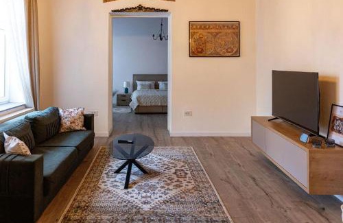Old Town Apartment | Emma's Place