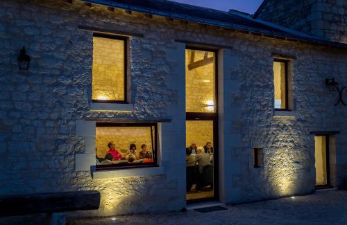 Rou-Marson House | En Rou Libre