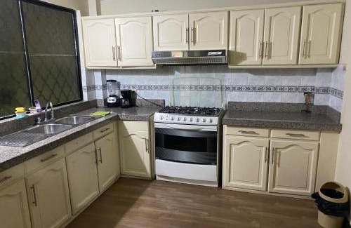Canaribamba Apartment | Encantador departamento de 3 dormitorios en el centro histórico de Cuenca
