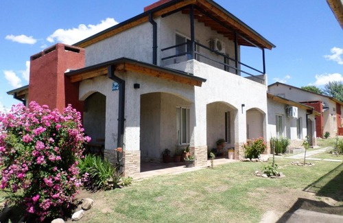 Potrero de los Funes Cabin | Encanto Puntano